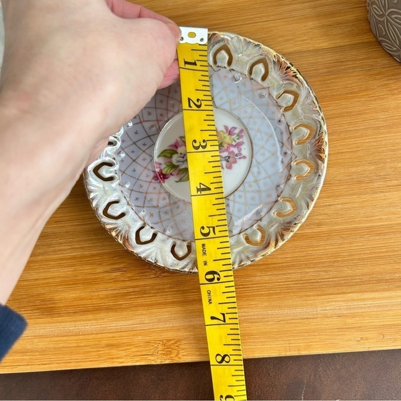 Vintage ESD Japan, iridescent tea cup and reticulated saucer set - Picture 5 of 9